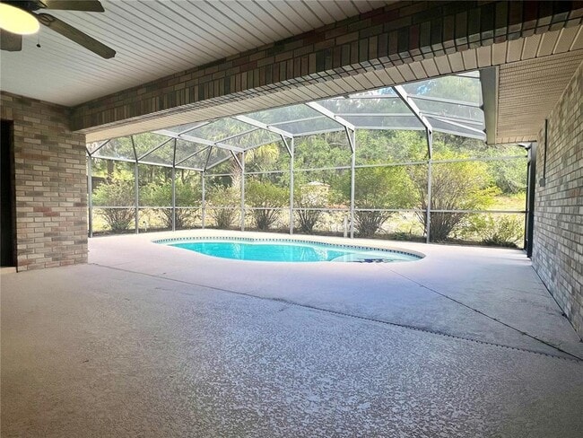 Building Photo - 1156 S Carpenter Ave