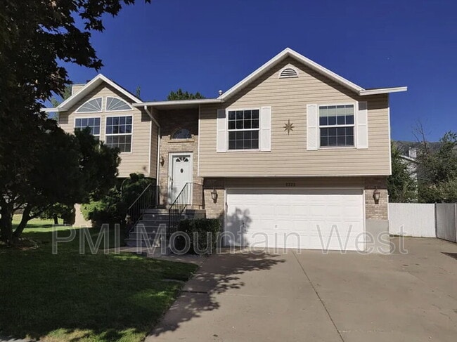 Building Photo - 2322 N 1075 E