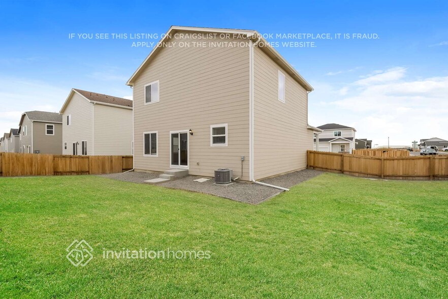 Building Photo - 7203 Dolores Ave