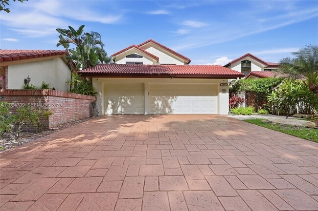 Building Photo - 21944 Town Pl Dr