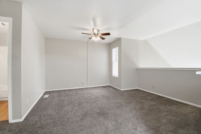 Building Photo - 1802 E 66th Pl