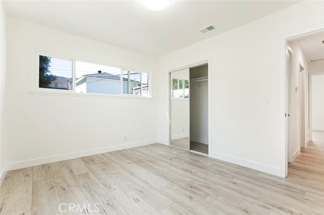 Building Photo - 1061 E Santa Anita Ave