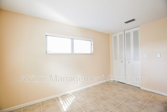 Building Photo - 1318 Kewannee Trail