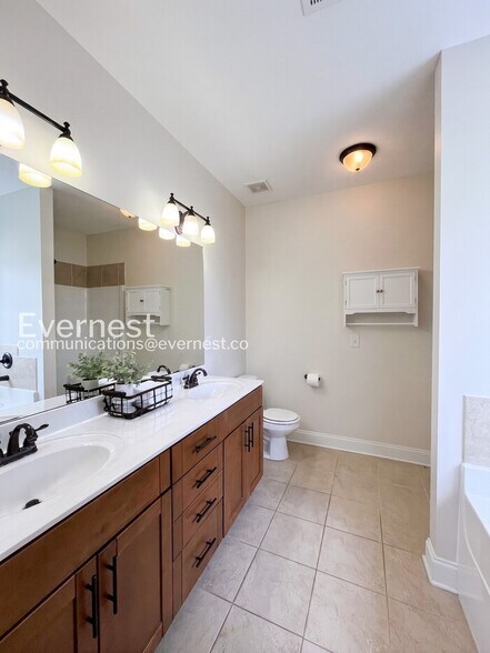 Building Photo - 412 Drema Ct