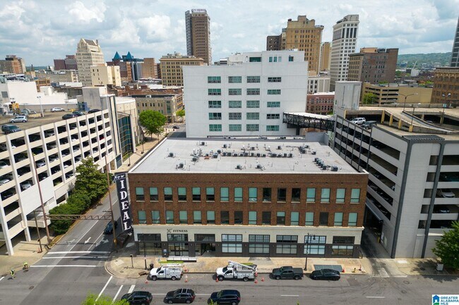 Building Photo - 1801 2nd Ave N