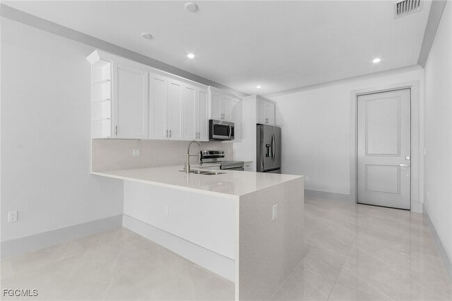 Building Photo - 2378 Hunter Blvd