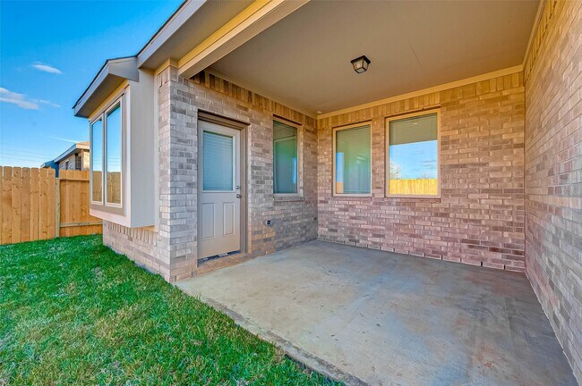Building Photo - 6110 Scott Way