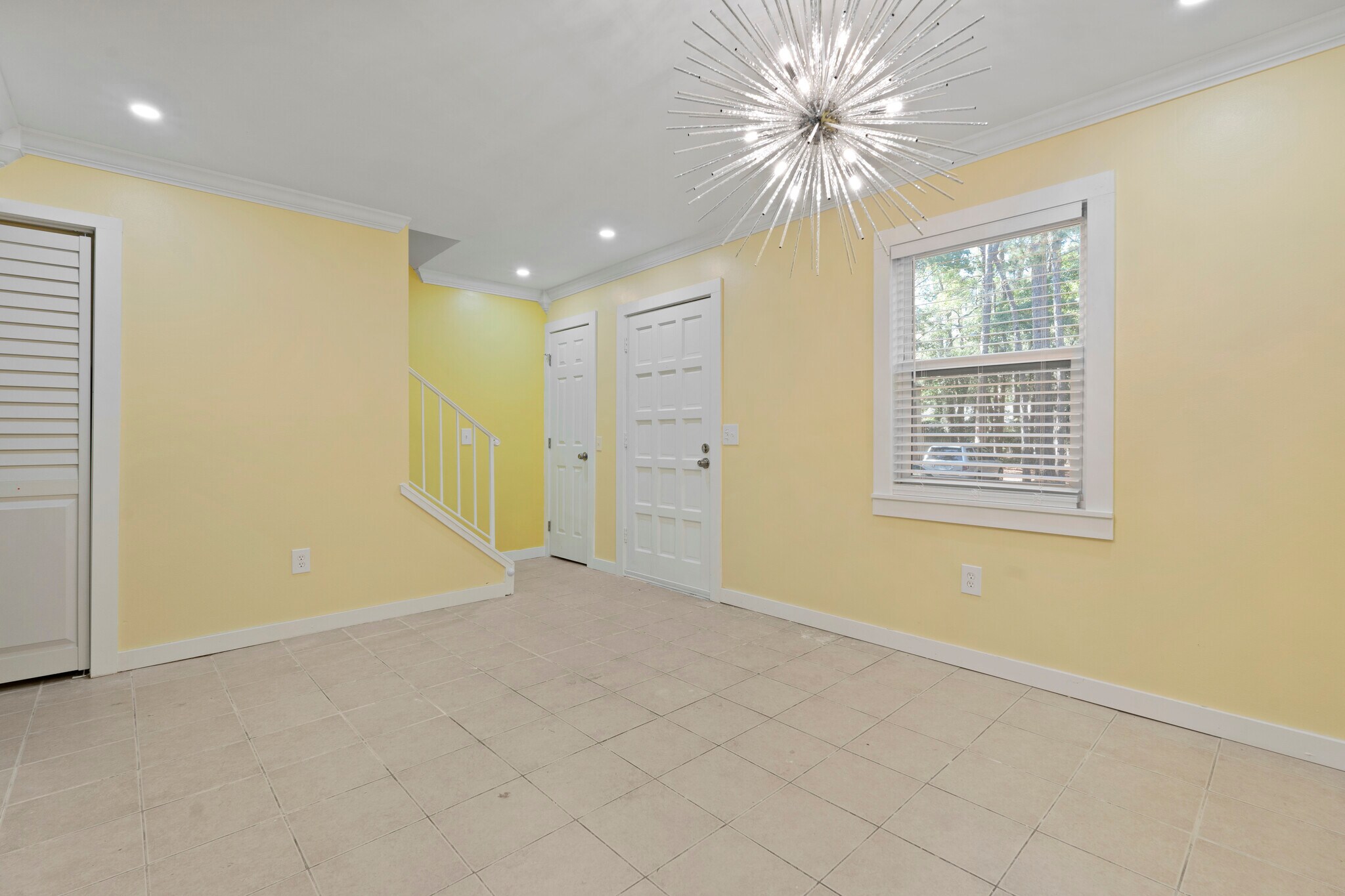 Building Photo - 400 William Hilton Pky