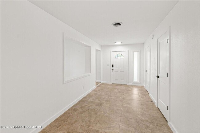 Building Photo - 2302 Ruffner Rd