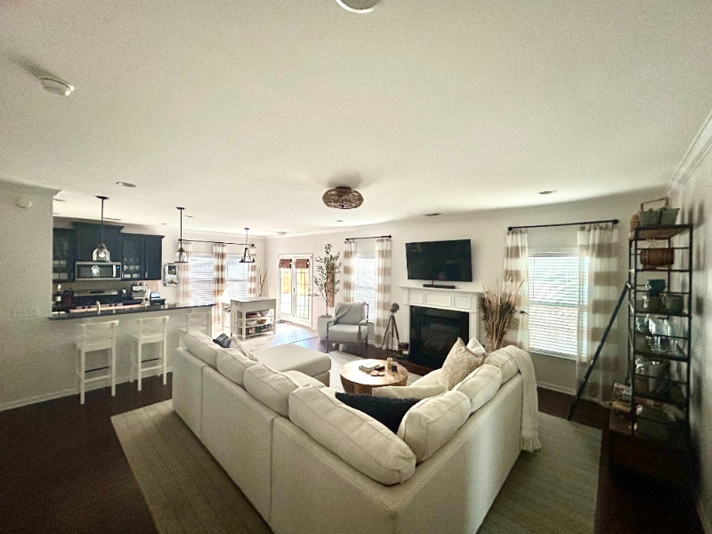 Building Photo - 430 Sanders Farm Ln