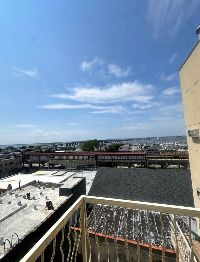 Building Photo - 88-02 Rockaway Beach Blvd
