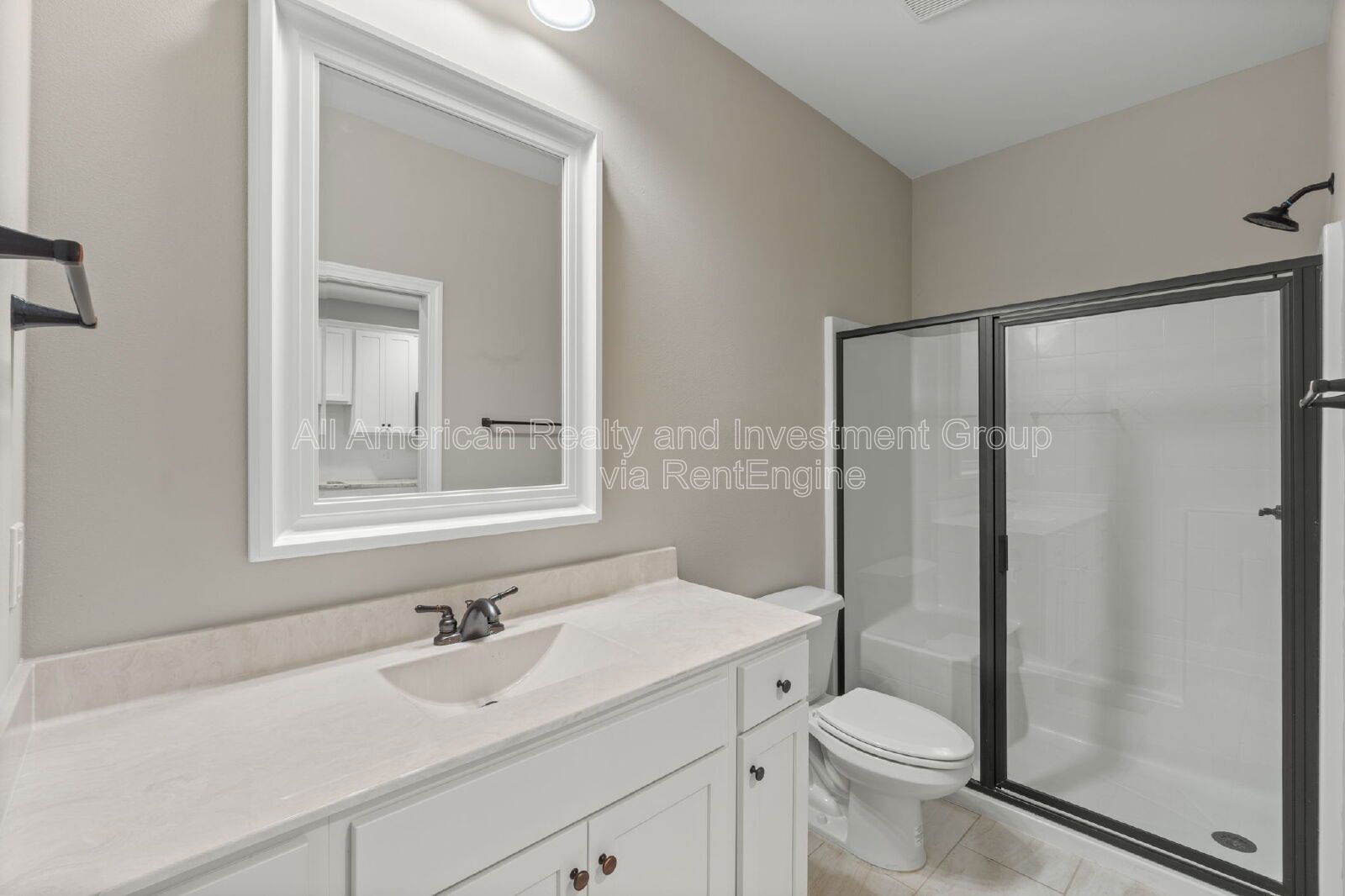 Building Photo - 33 8th Ave