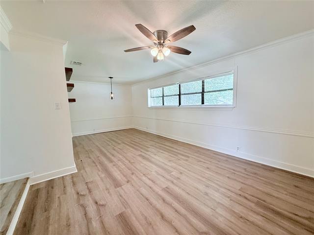 Building Photo - 1411 W Shields Dr