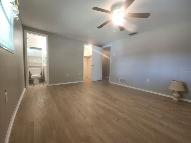 Building Photo - 4136 S Lockwood Ridge Rd