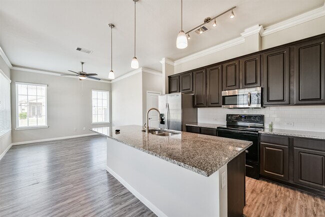 Building Photo - 3216 Walden Breeze Ct