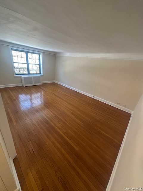 Building Photo - 465 Broadway