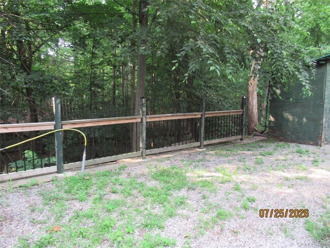 Building Photo - 5 Point O Pine