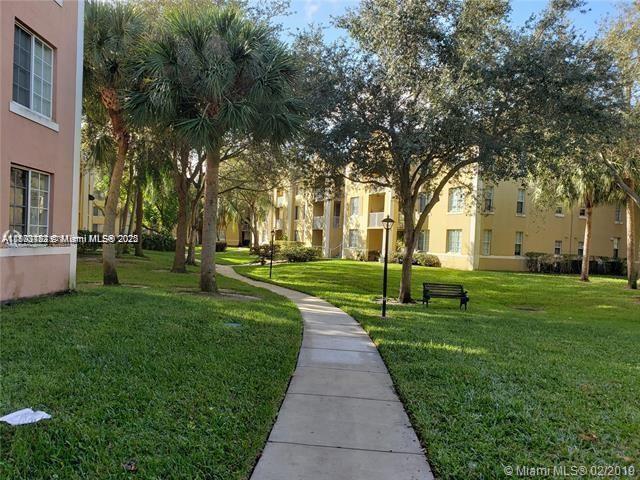 Building Photo - 777 SW 111th Way