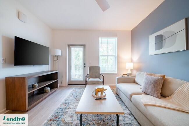 Building Photo - 100 Wilton Cir