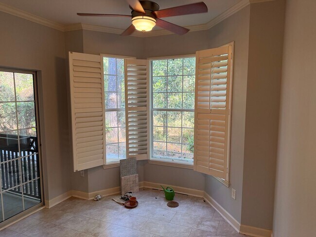 Building Photo - The Preserve at Indigo Run - First Floor with Garage and Screened Porch!