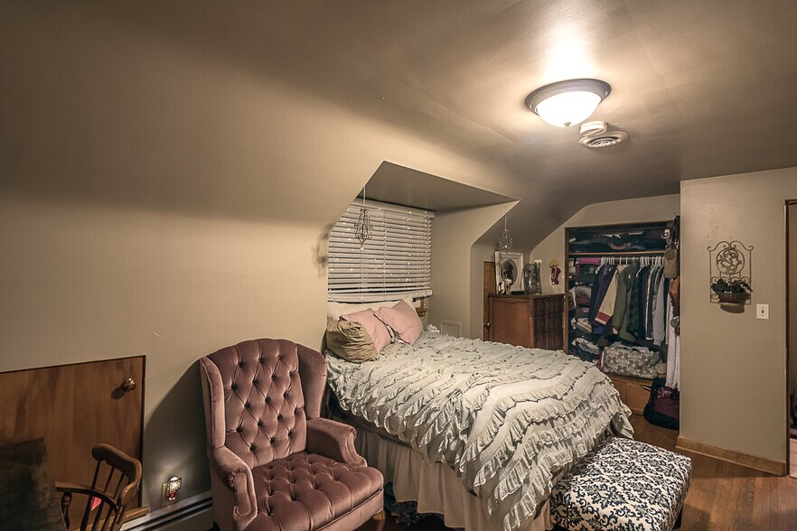 Upstairs level - 312 N 4th St