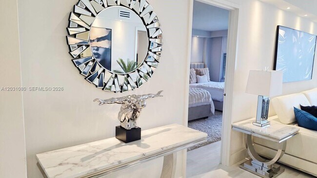 Building Photo - 5151 Collins Ave