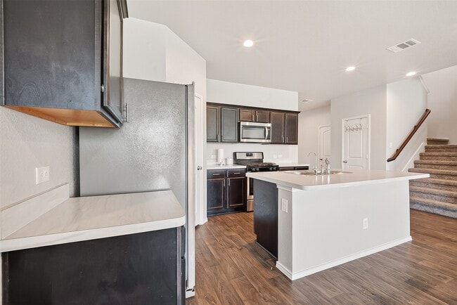 Building Photo - 21500 Rustic Elm Dr