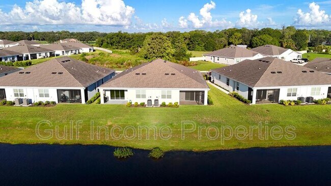 Building Photo - 411 157th Ct E