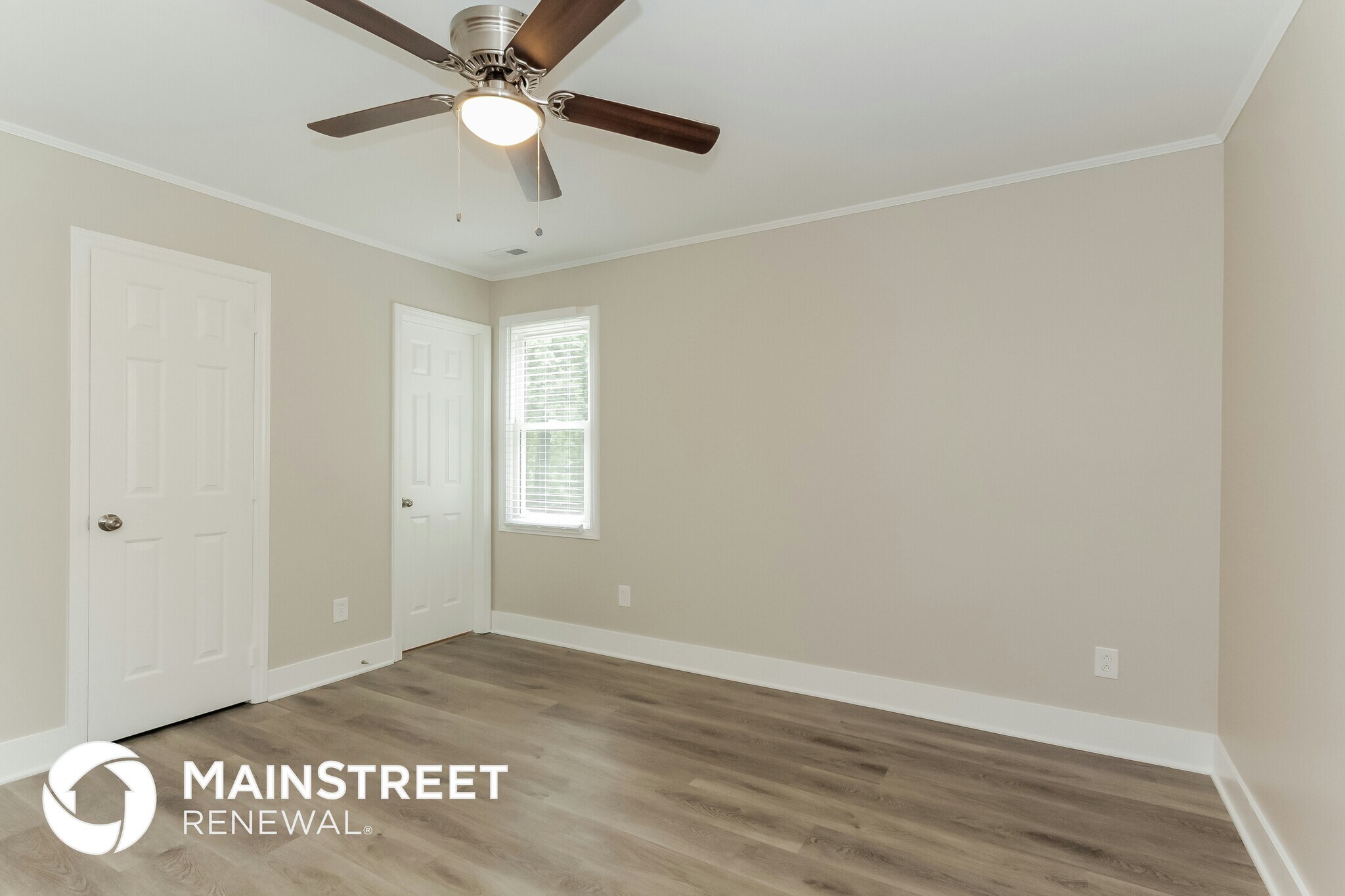 Building Photo - 5955 Scots Bluff Dr