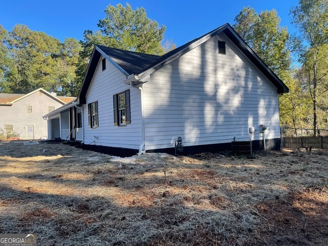 Building Photo - 505 Ironwood Ct SE