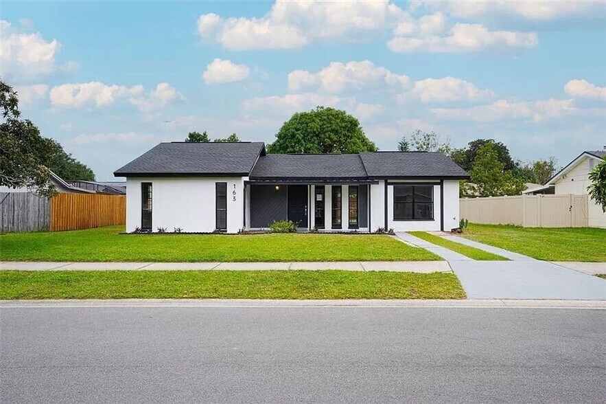 Building Photo - 163 Mante Dr