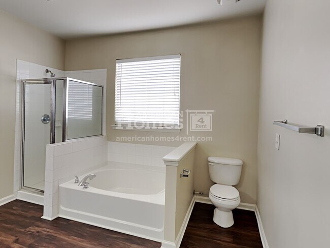Building Photo - 1508 Woodberry Court