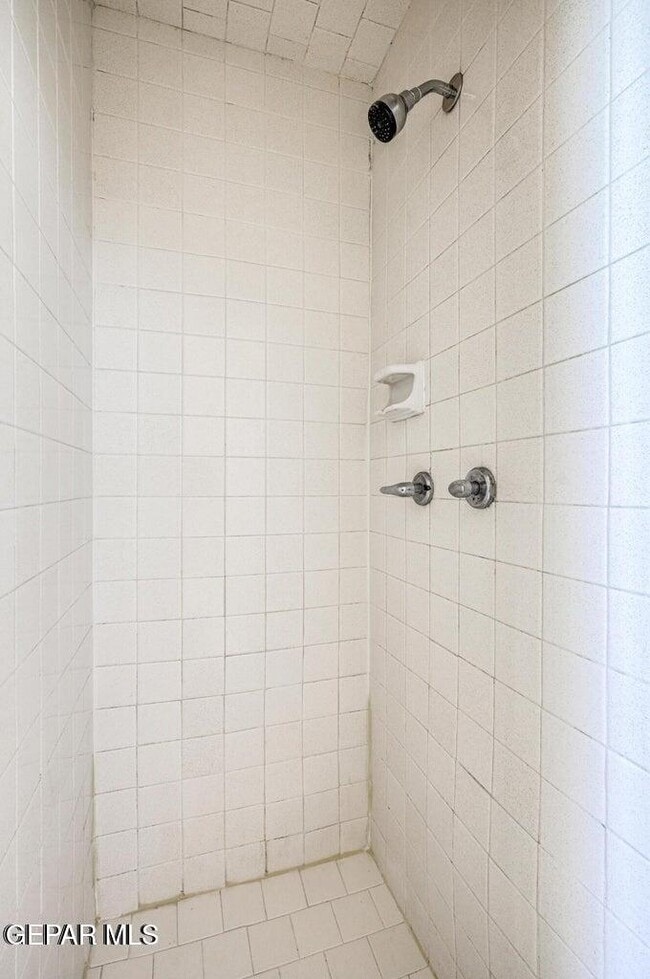 Building Photo - 293 Atlantic Rd