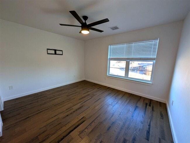 Building Photo - 2446 NW 48th St