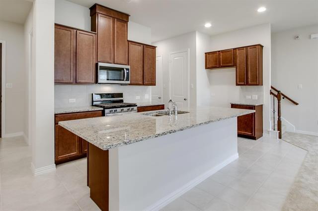 Building Photo - 17713 Coralberry Dr