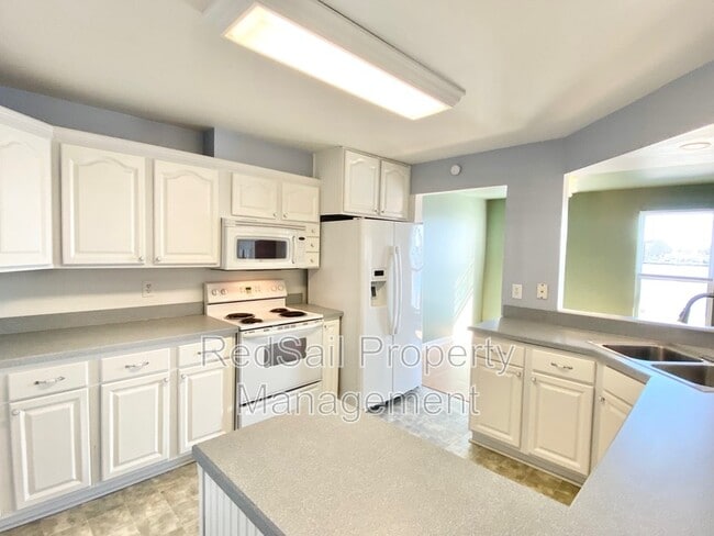 Building Photo - 212 Dockside Dr