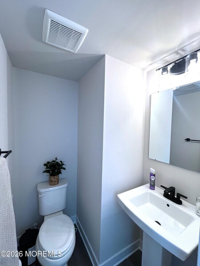 Building Photo - 1 Halifax Rd