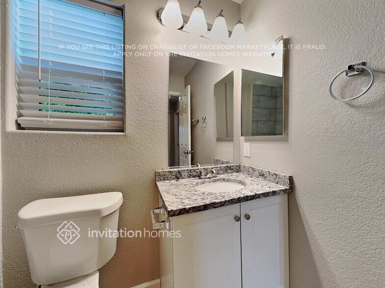 Building Photo - 3140 Seaside View