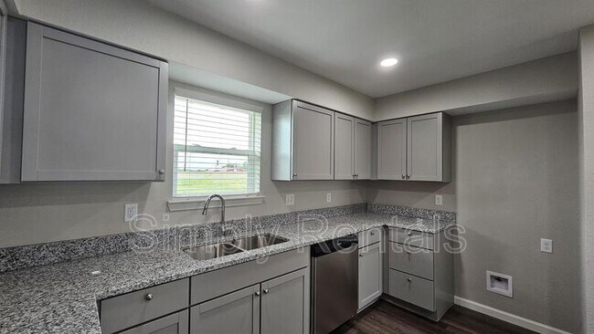 Building Photo - 11015 I-30 Frontage Rd