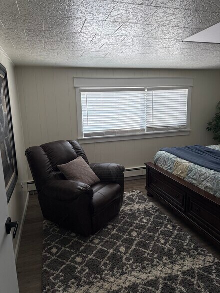 Building Photo - 909 27th Ave