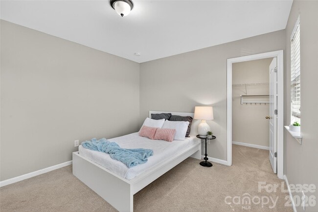 Building Photo - 7019 Hamilton Mill Dr