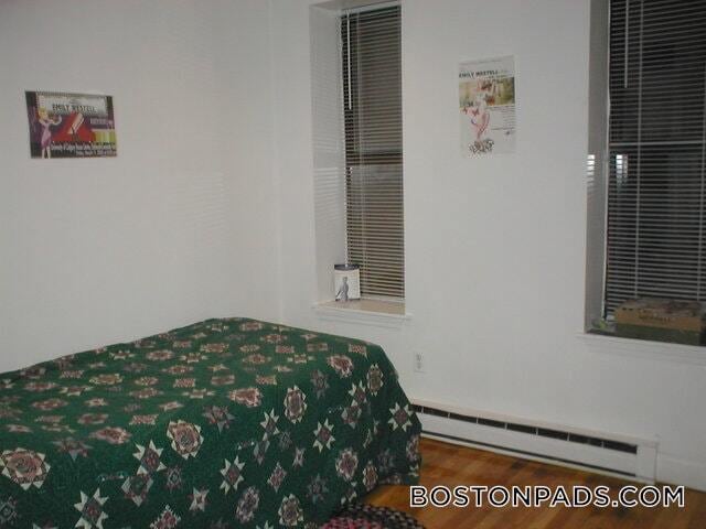 Building Photo - 57 Westland Ave