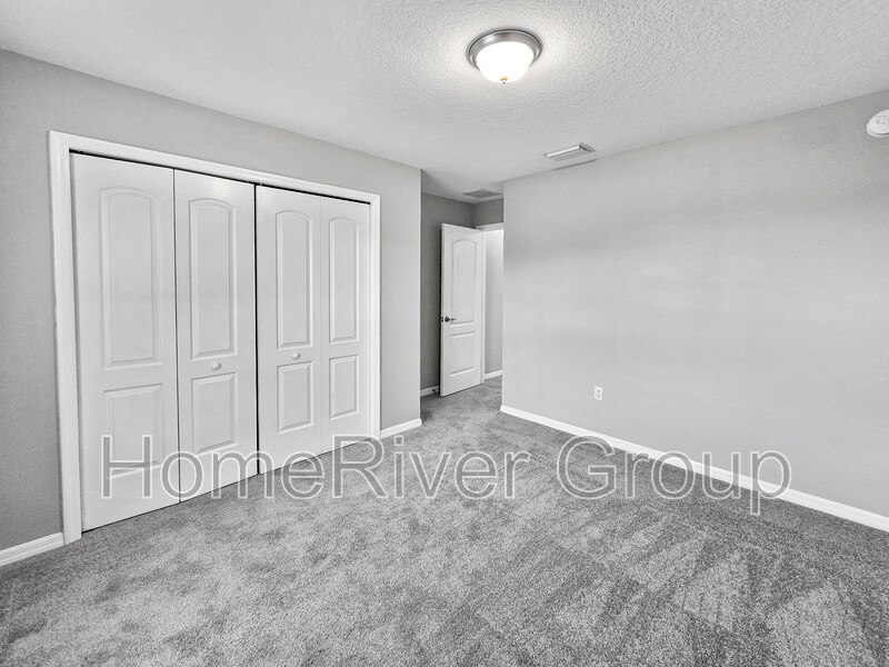 Building Photo - 6051 SW 81st St