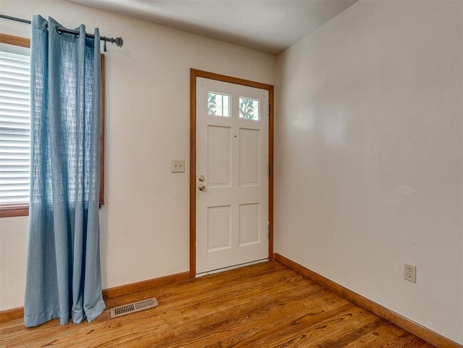 Building Photo - 4701 N Peniel Ave