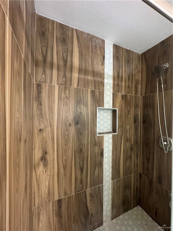 Building Photo - 12 South Dr