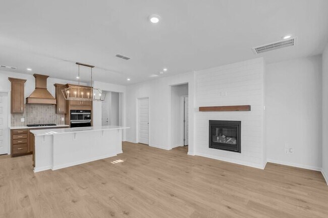 Building Photo - 953 Pleasant Ridge Run