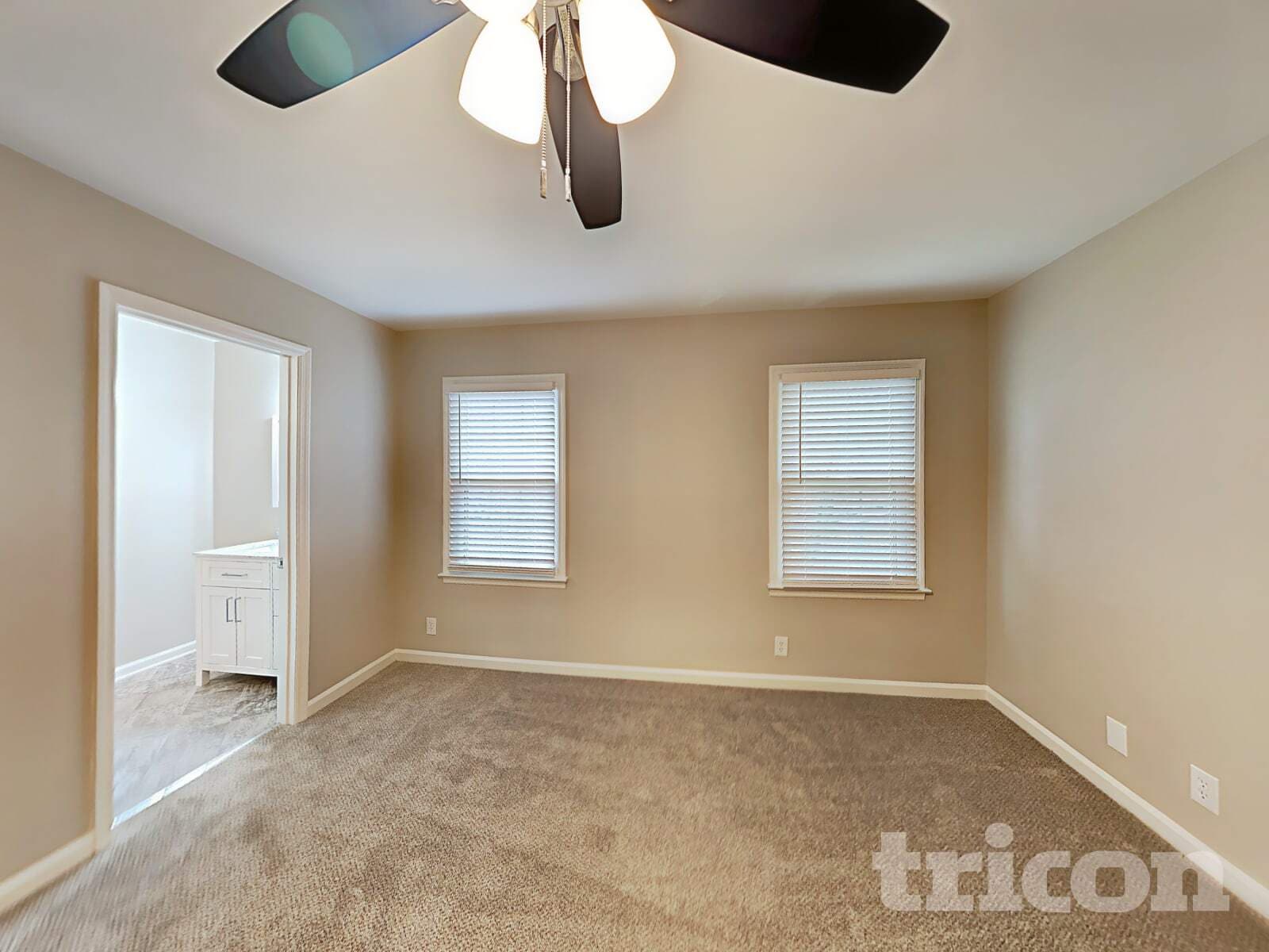 Building Photo - 2113 Putnam Ln