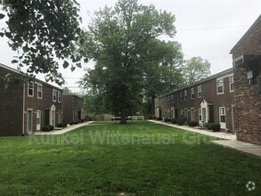 Building Photo - 1804 Jamestown Rd