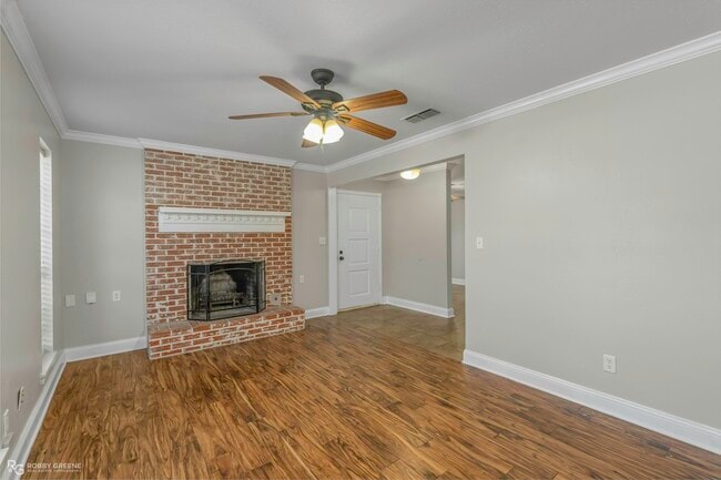 Building Photo - 10001 Stratmore Cir