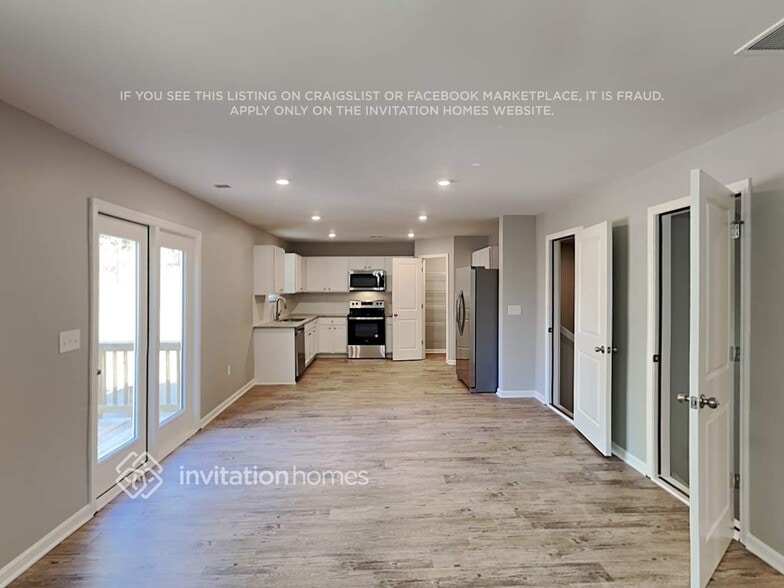 Building Photo - 509 Amelia Ct